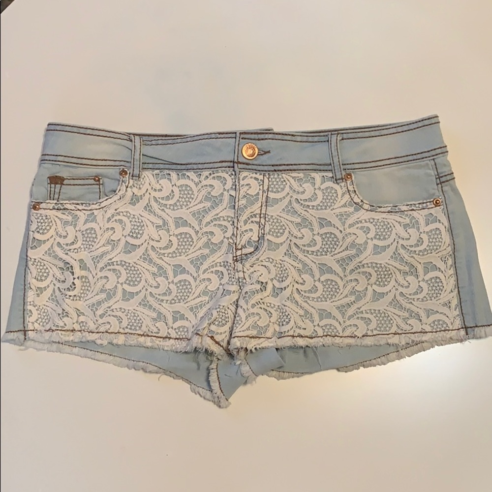 Cute jean shorts